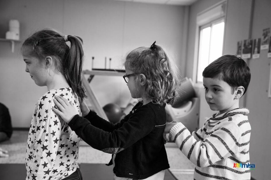 lajoieenmain-massage-atelierparentenfant-sejourbienetre-marmande-MISP-930x620